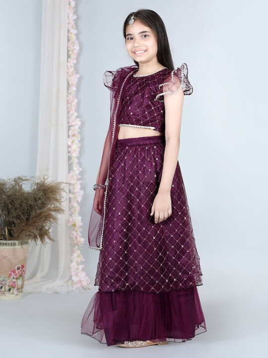 Tiny Kingdom - Black, XL